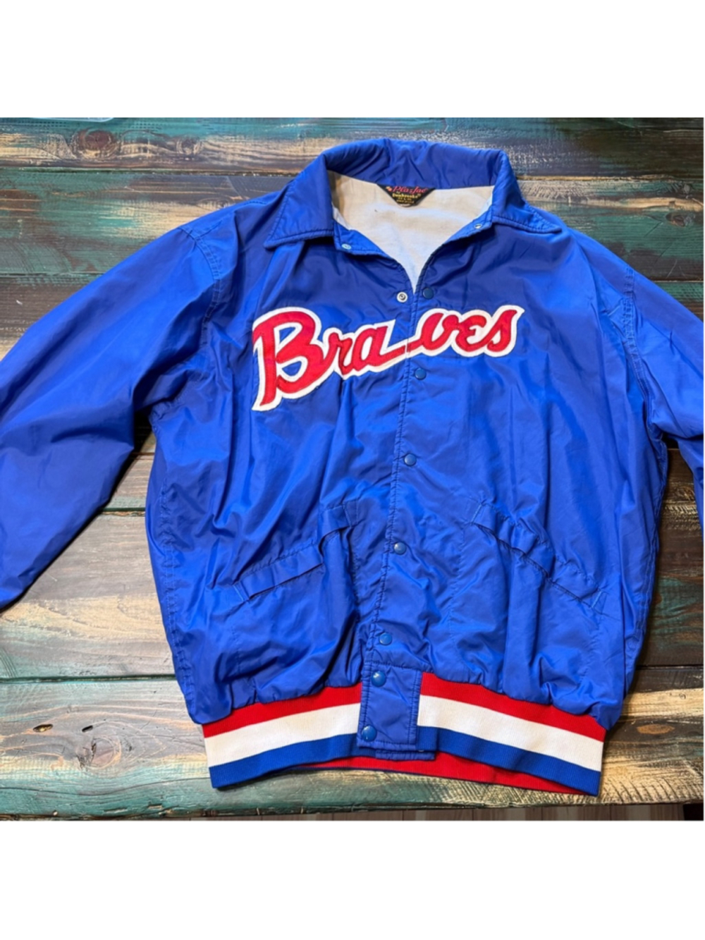Vintage Atlanta Braves MLB satin bomber jacket
